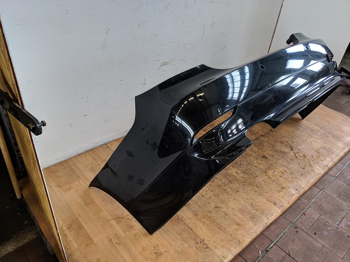 BMW E60 5er Limo Bj.03 Stoßfänger hinten Limo für PDC 475/9 Black Saphir