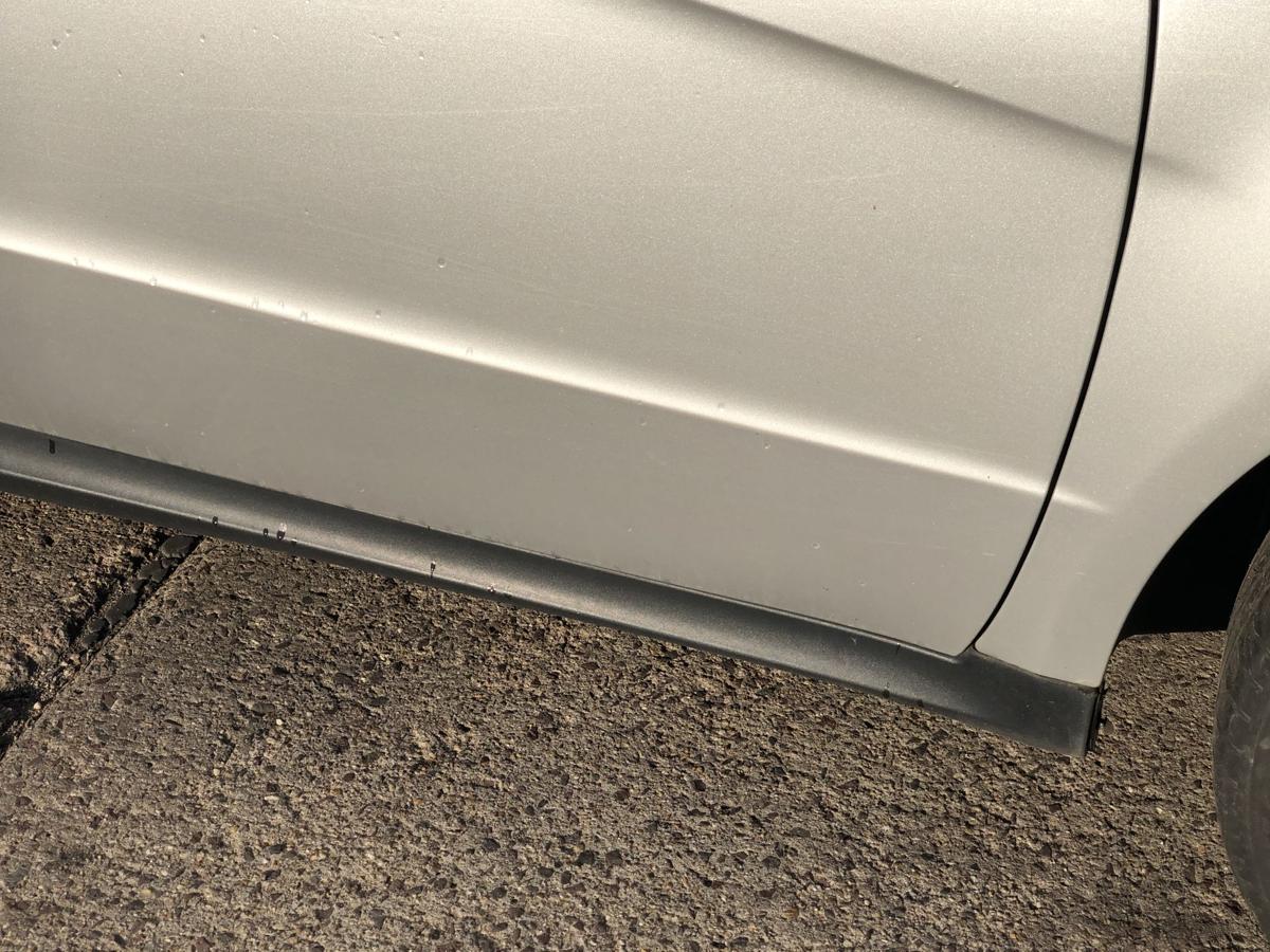 Mercedes A-Klasse W169 T&uuml;r vorn rechts Beifahrert&uuml;r 5 t&uuml;r bis 08 ROST 761 silber