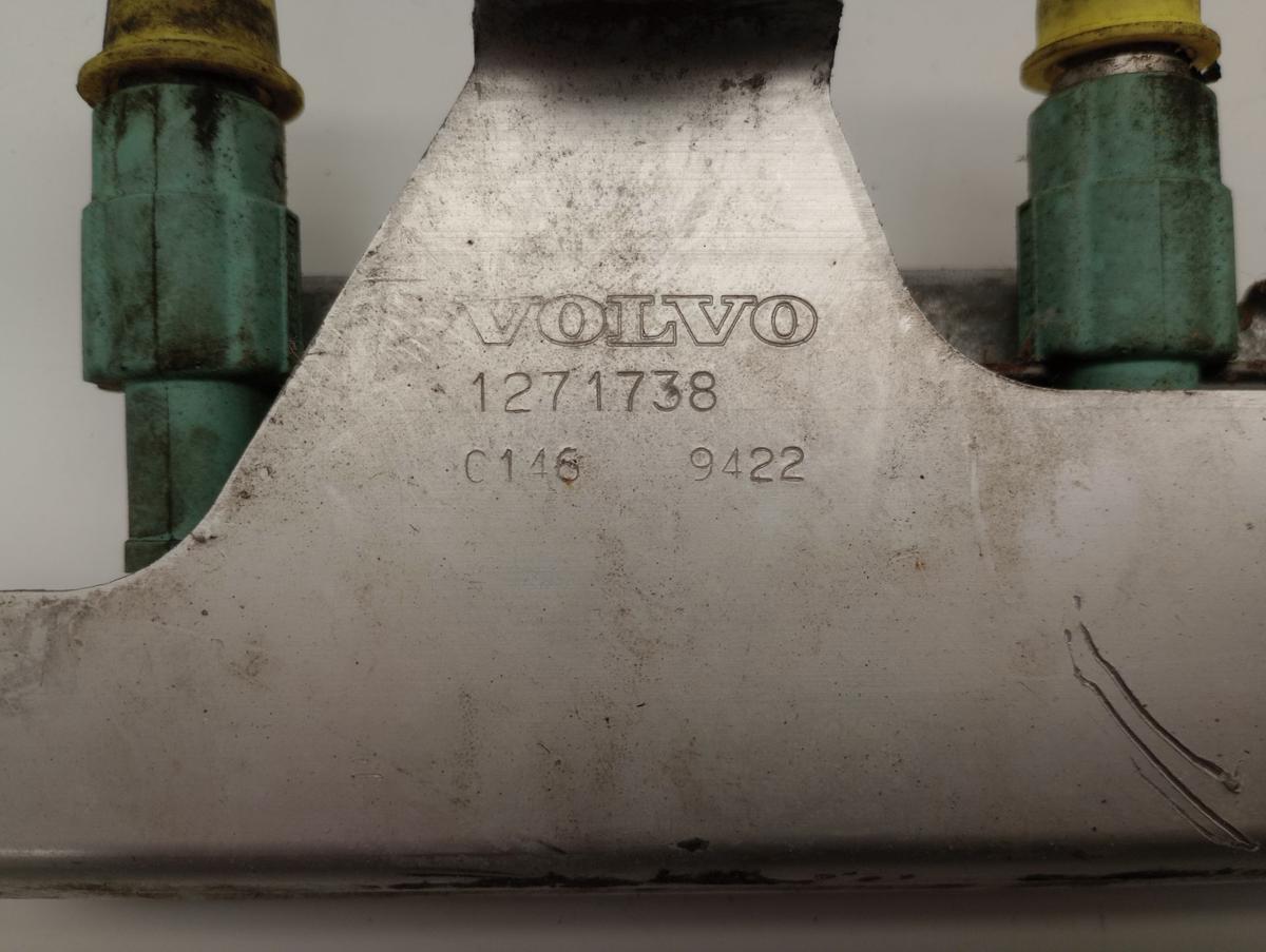 Volvo 960 Bj 1996 orig Einspritzleiste / Einspritzdüsen 2,5l /125KW 1271738