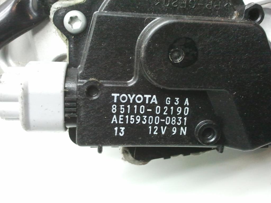 Toyota Auris 8511002190 Wischermotor mit Wischergestänge E15J BJ2012