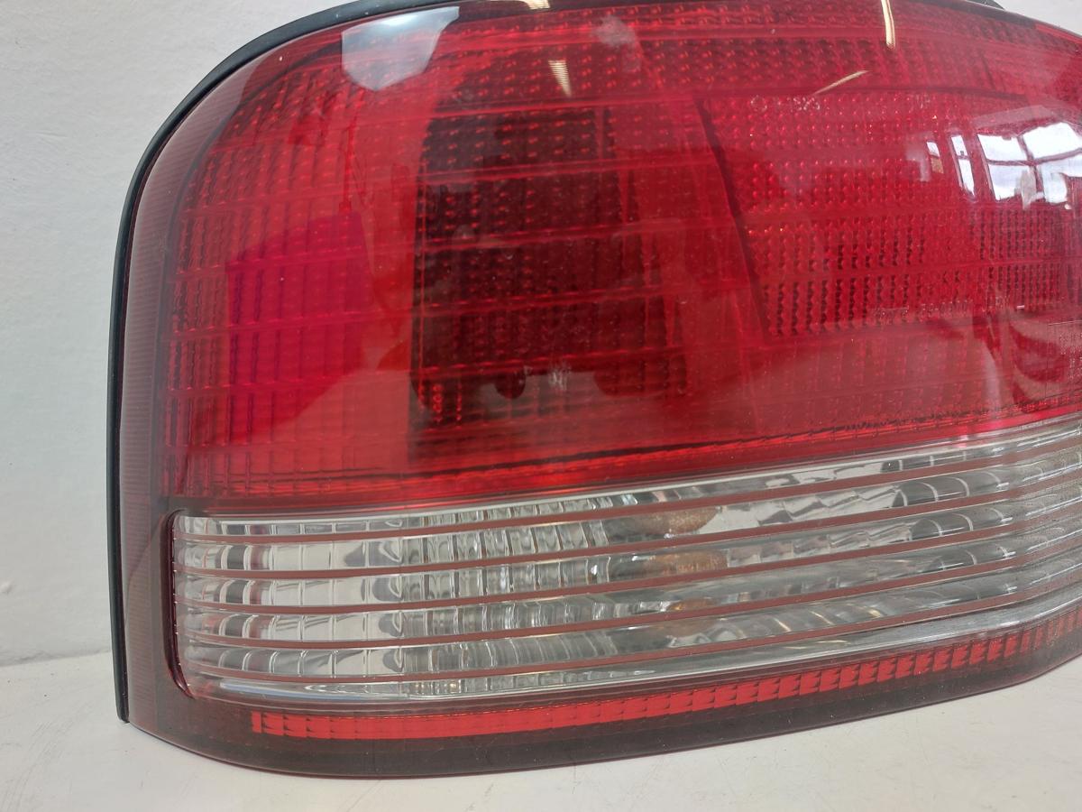 Mitsubishi Galant EA0 Avance R&uuml;ckleuchte links R&uuml;cklicht Heckleuchte Limo