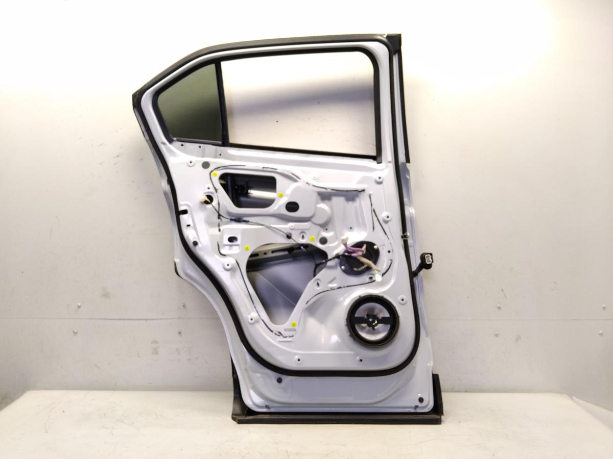 Mitsubishi Eclipse Cross original Tür hinten links W85 weiß Facelift ab 03/2021