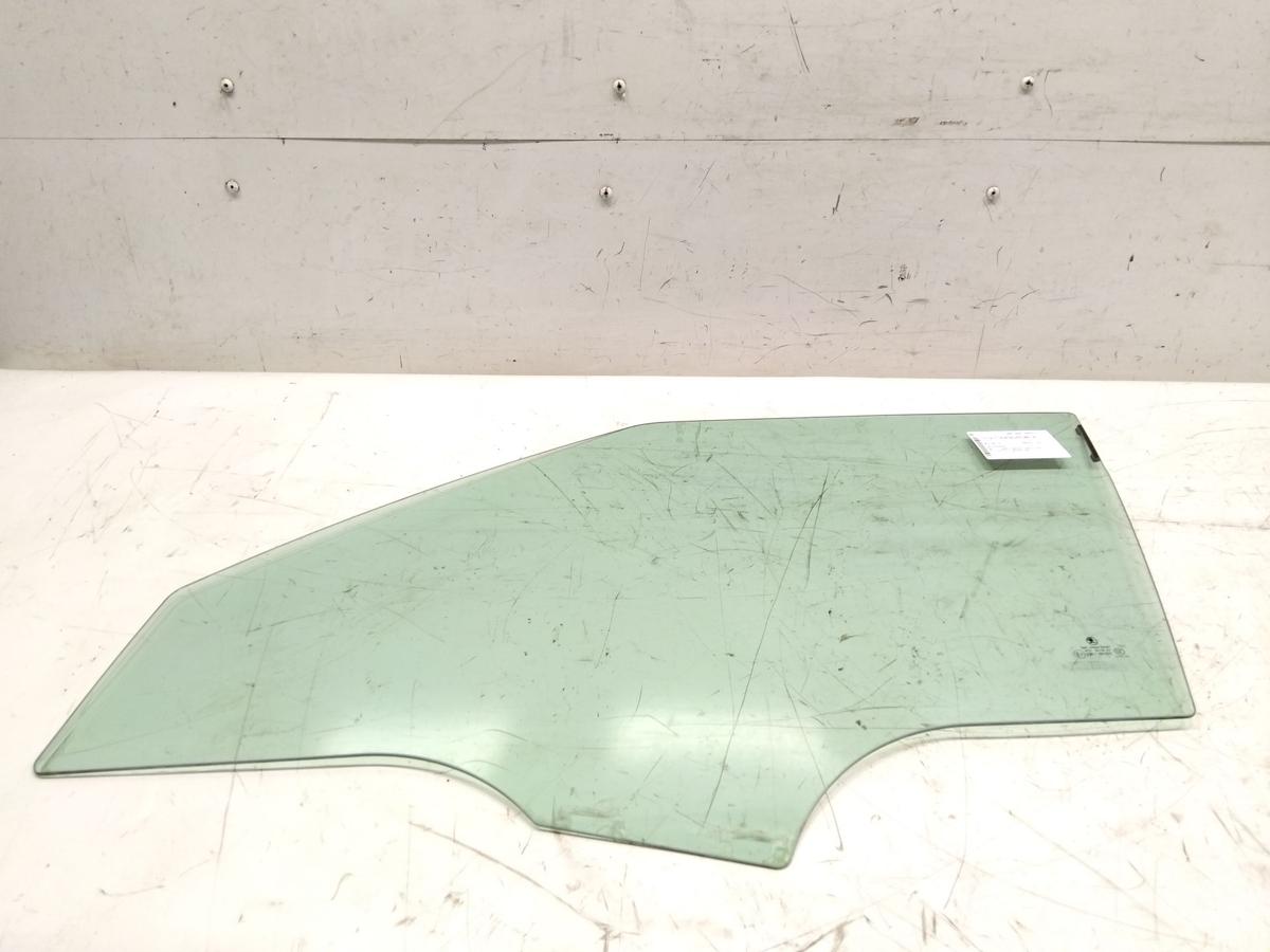 Skoda Fabia 2 5J Facelift original Türscheibe vorn links grüncolor BJ2012