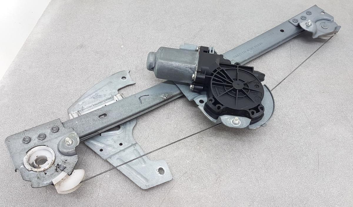 Toyota Aygo Fensterheber vorn links 698200H020 Bj2006 inkl Motor 3 Türig