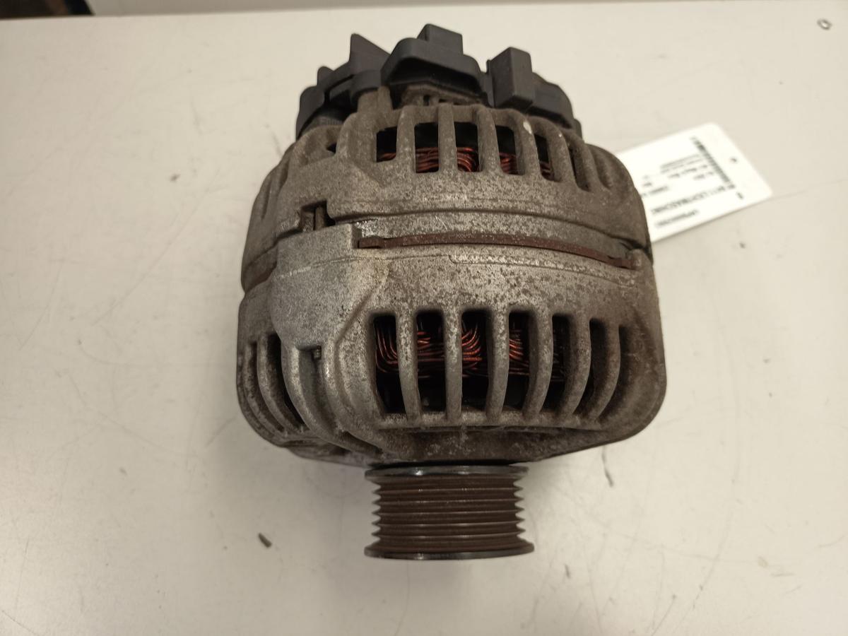 Volvo XC90 original Lichtmaschine Generator Bosch 160A 30658086 Bj 2004