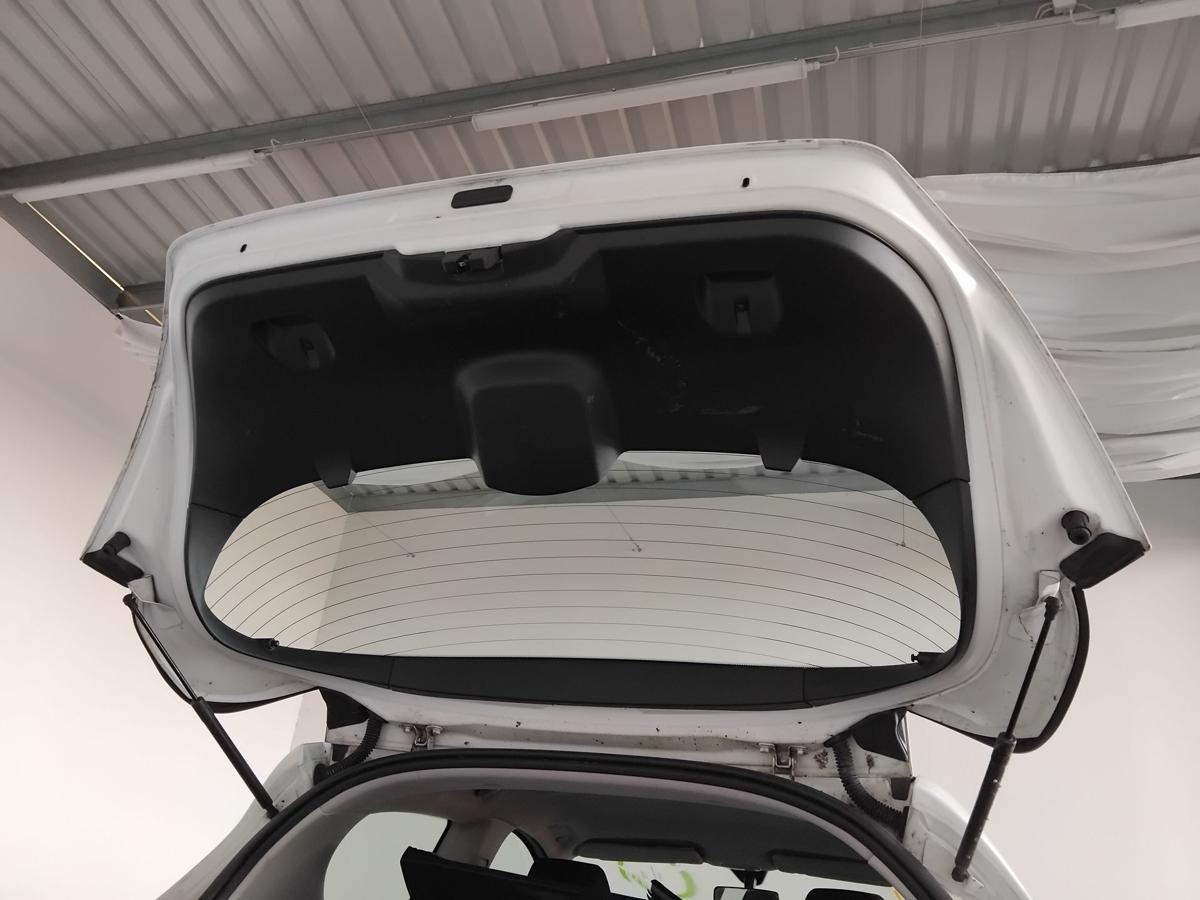 Peugeot 308 I Heckklappe EWP Schneewei&szlig; mit Scheibe BJ2010 3-t&uuml;rig Flie&szlig;heck