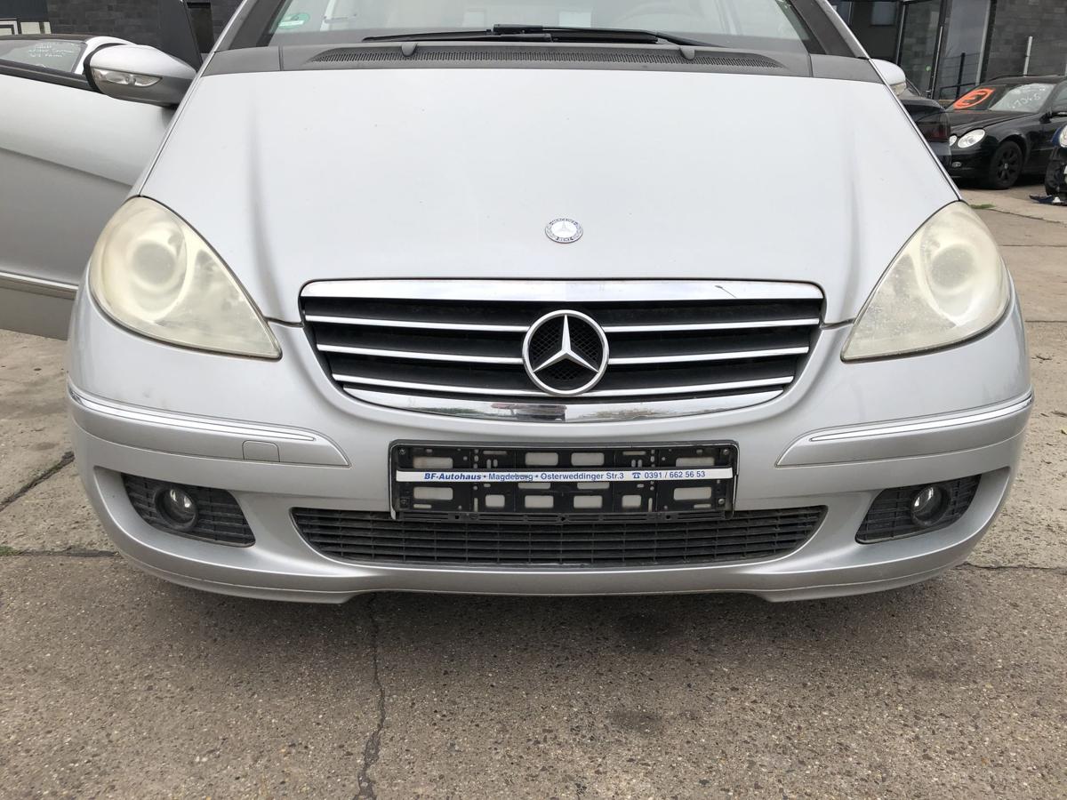 Mercedes A-Klasse W169 Sto&szlig;f&auml;nger vorn Frontsch&uuml;rze Nebel Avantgarde 761 silber