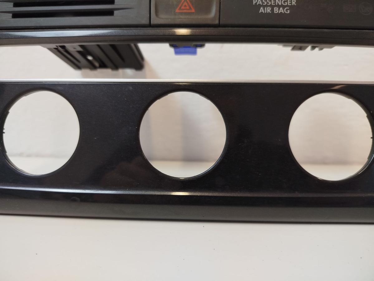 VW Golf Sportsvan AUV Blende Verkleidung Klimabedienteil Heizungsregulierung
