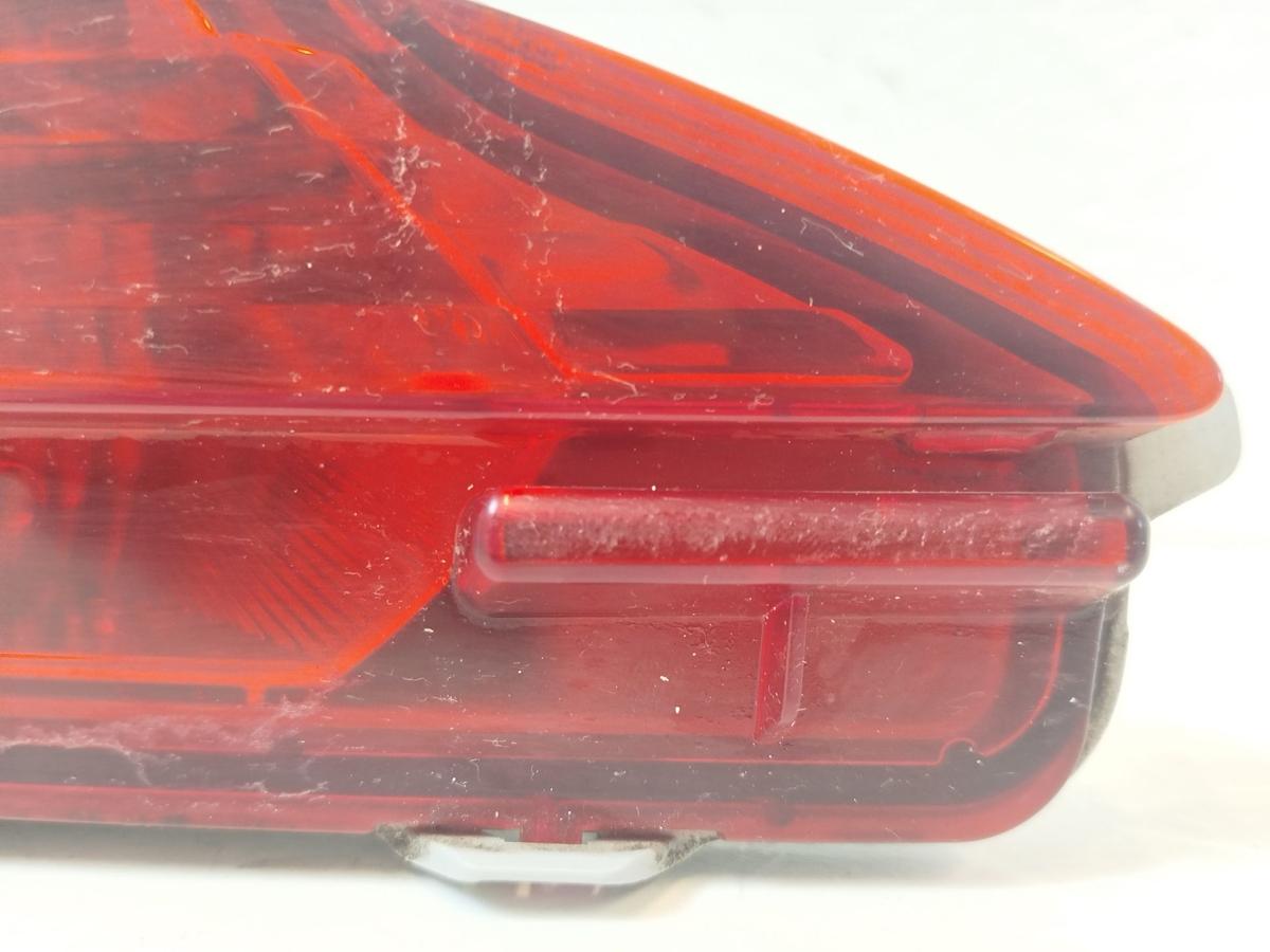 Toyota Yaris XP13 Nebelschlussleuchte Nebelleuchte Sto&szlig;f&auml;nger hinten