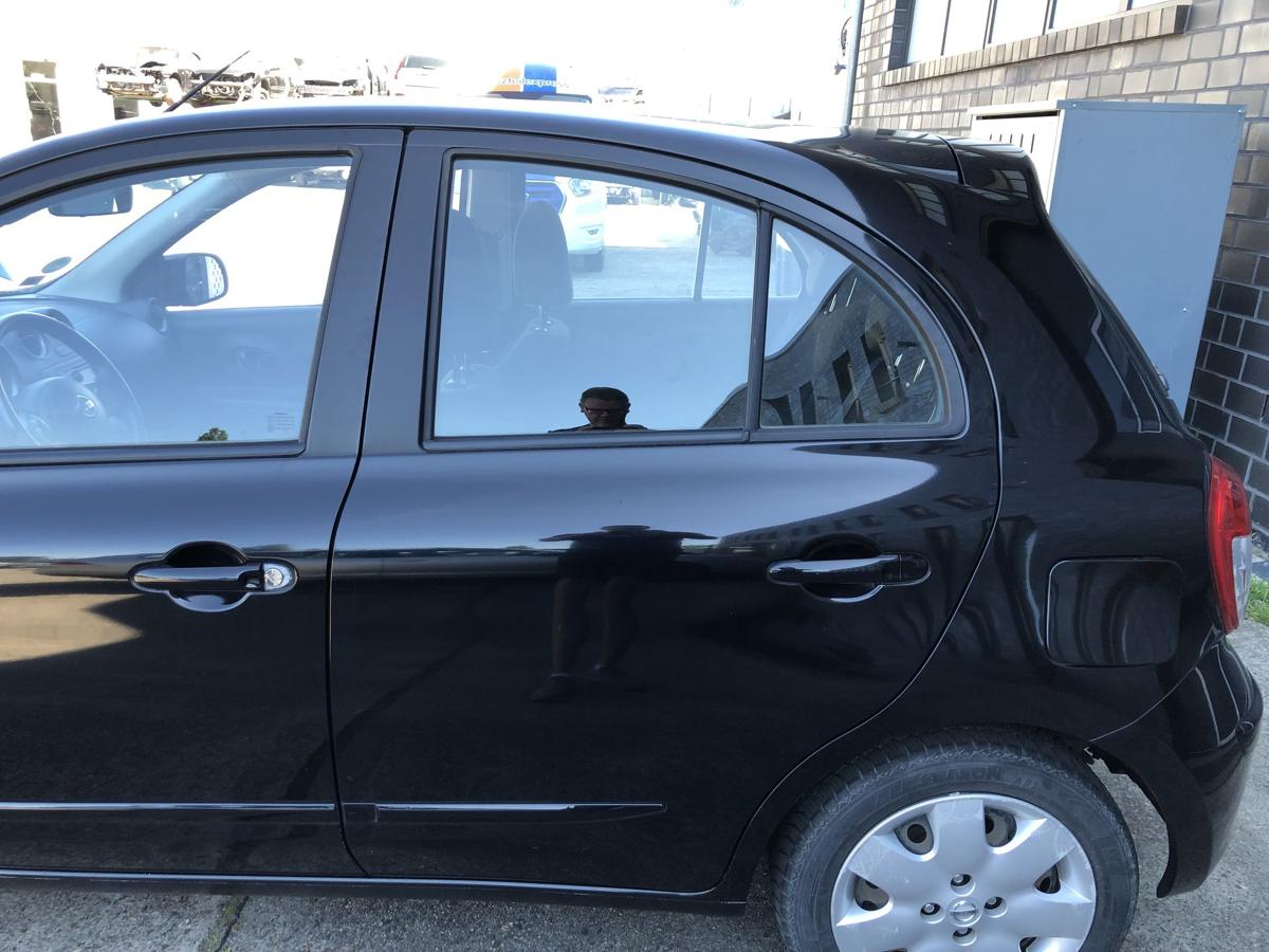 Nissan Micra K13 Tür hinten links Fondtür Rohbau KH3 Super Black Autotür