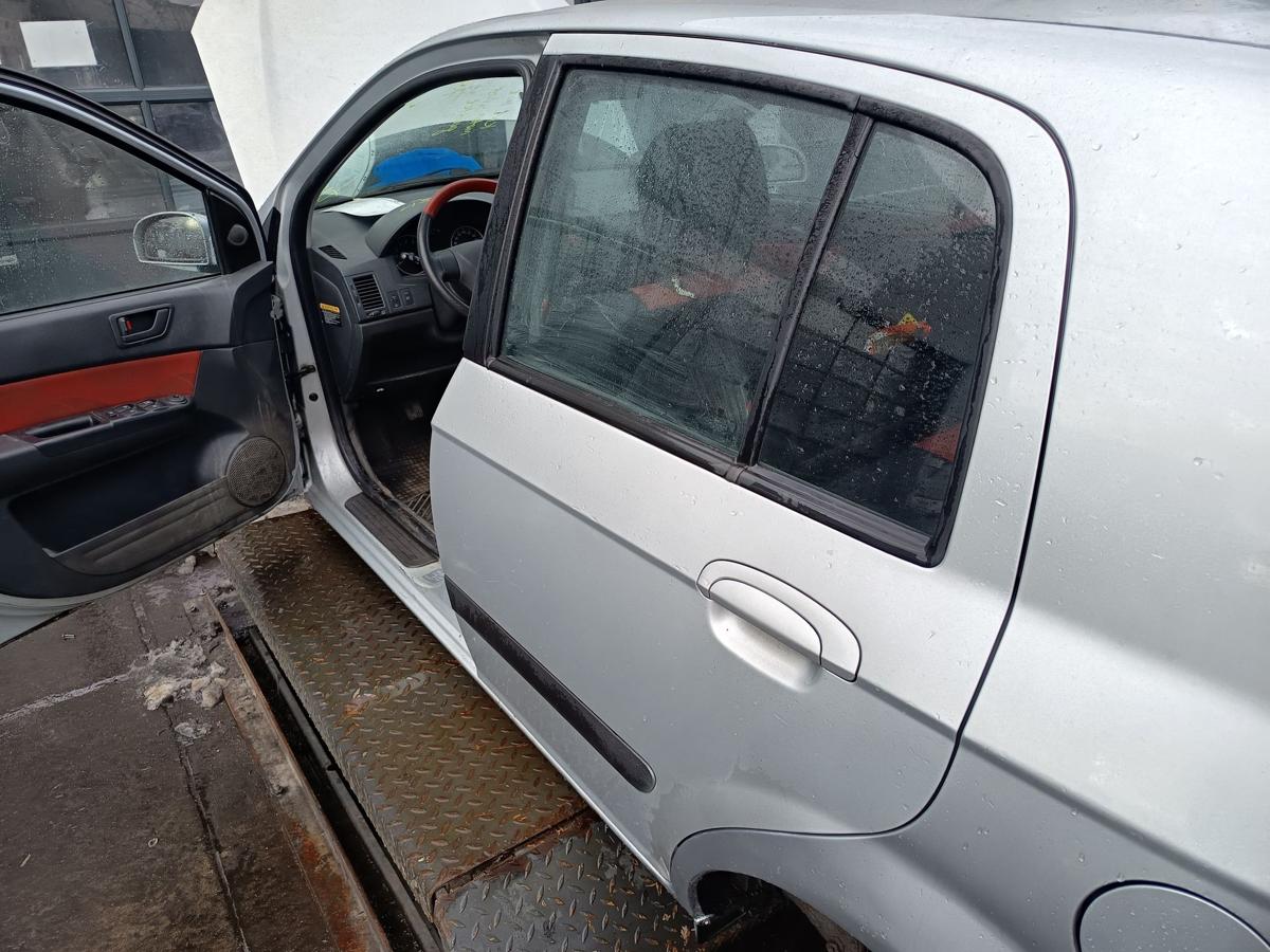 Hyundai Getz original T&uuml;r hinten links Fond 5S Space silver Bj 2005