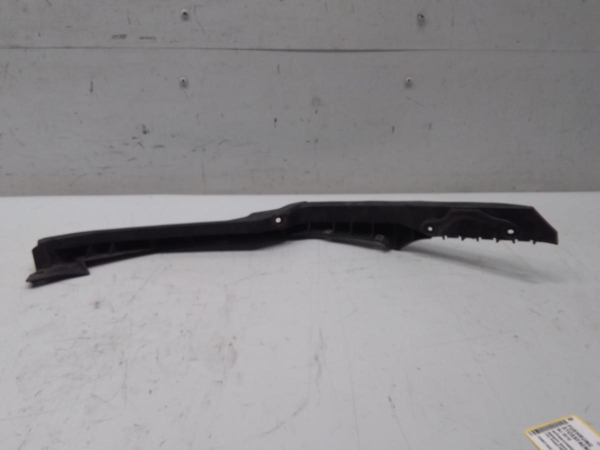 Skoda Octavia 2 1Z Facelift original Satz Führungen Stoßfänger vorn Bj.2010