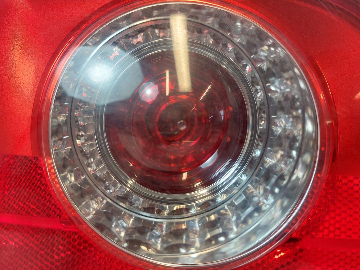 VW Passat 3C B6 R&uuml;ckleuchte links Innenteil Heckklappe Kombi Heckleuchte