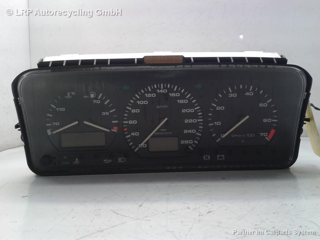 VW Passat 35i VR6 Bj.1991 original Kombiinstrument Tacho Armatur 357919033CS