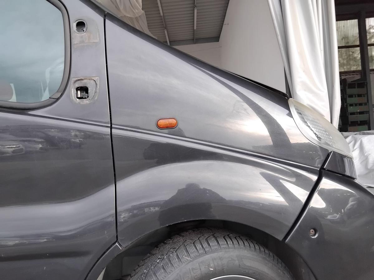 Opel Vivaro A original Kotflügel vorn rechts mitternachtschwarz L298 BJ2003