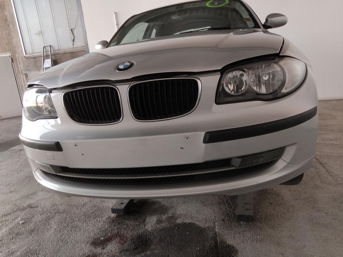 BMW 1er E81 E87 original Stoßstange Stoßfänger vorn titansilber 354 LCI BJ2008