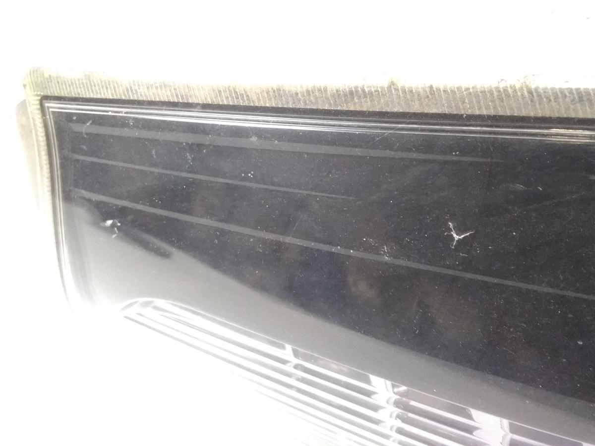 Mitsubishi Grandis original Rückleuchte Heckleuchte rechts teil LED Bj.2008