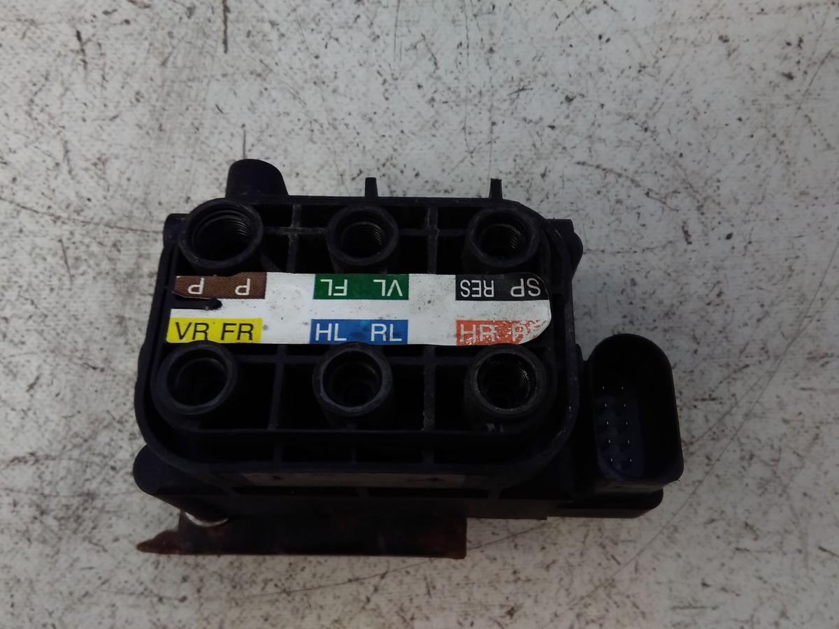 Mercedes E-Klasse S212 original Kompressor Fahrwerk inkl. Ventilblock Bj.2011