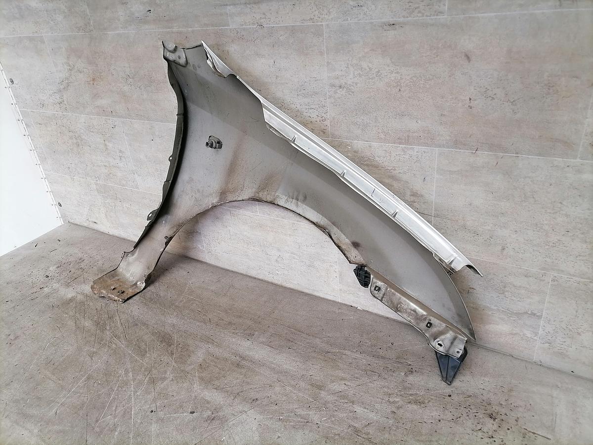 Toyota Corolla E12 BJ05 Kotfl&uuml;gel vorn links JAPAN 5-t&uuml;rer