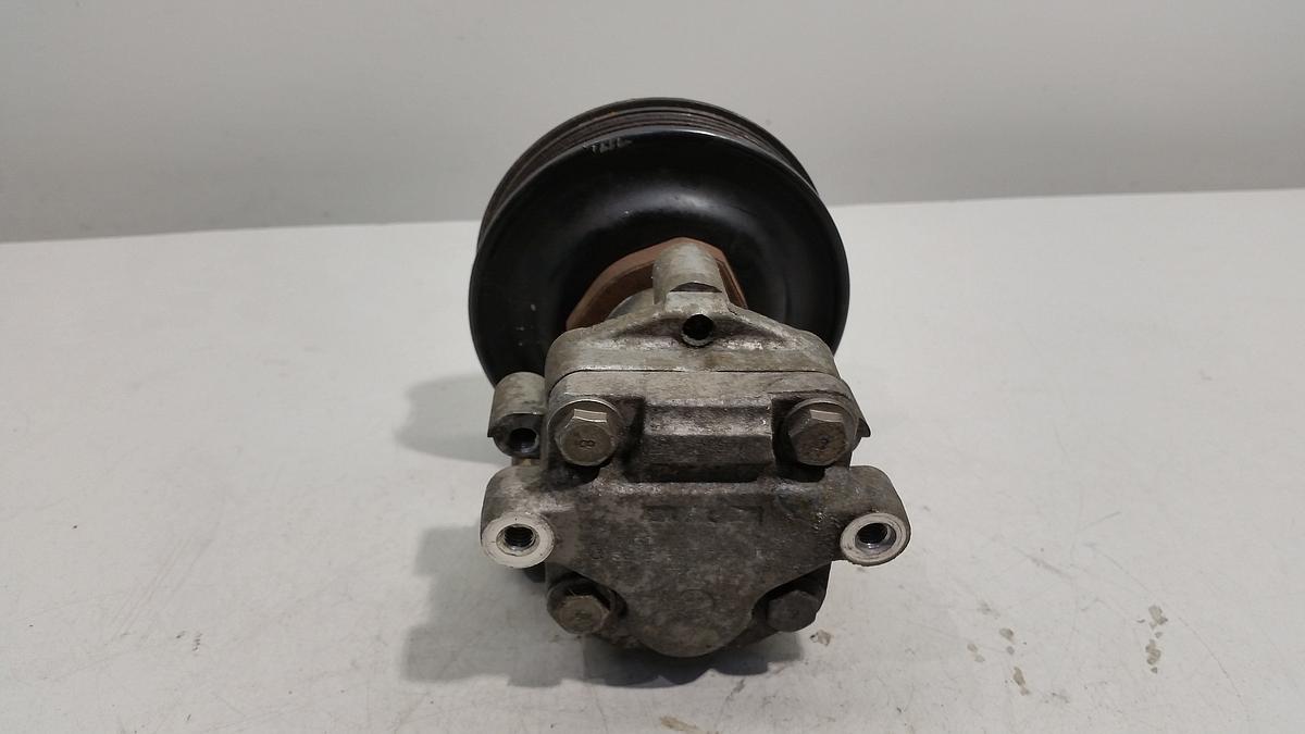 VW Lupo orig Servopumpe Lenkhilfepumpe 1.4L 44kw 16V Bj 1999