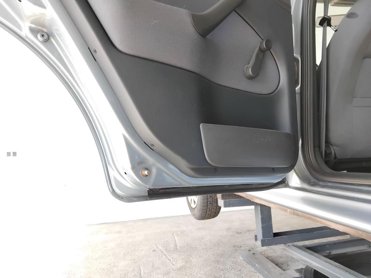 Skoda Octavia 1U Kombi Tür hinten links Kombi stonegreymetallic 9151 BJ2002