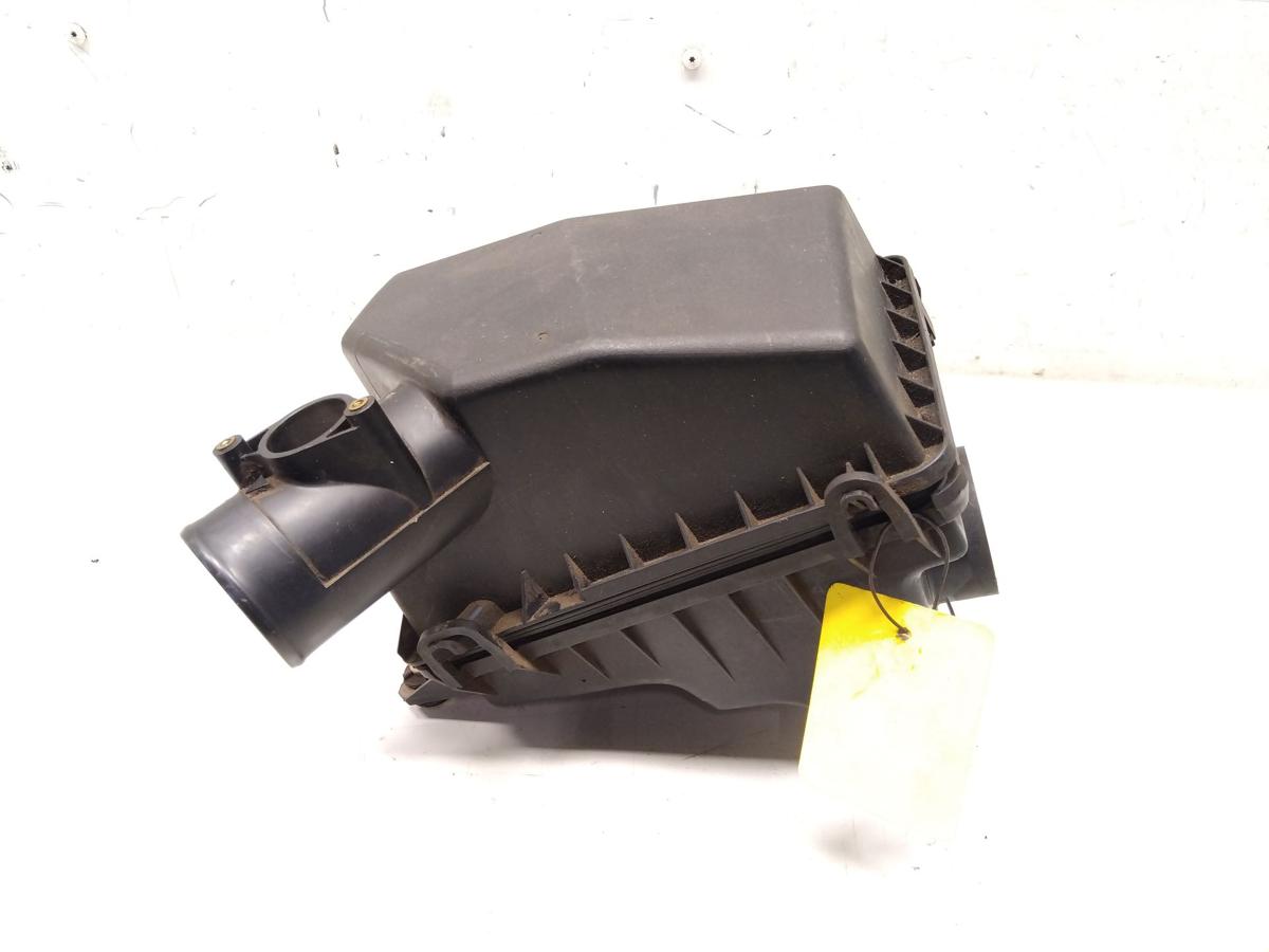 Mazda 323F BJ original Luftfilterkasten 1.5 65kw ZL BJ2000