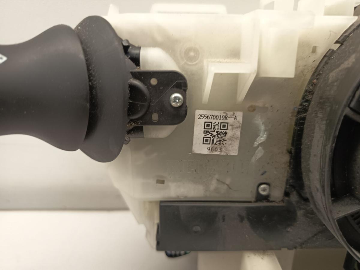 Renault Scenic III original Kombischalter Lenkstockschalter Baujahr 2009