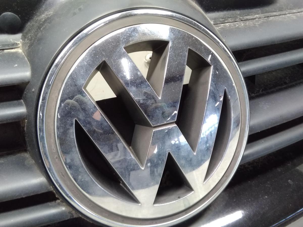 VW Golf 5 GT original Kühlergrill mit Grillblende 1K5853651 1K5853653 satinschwarz BJ2007