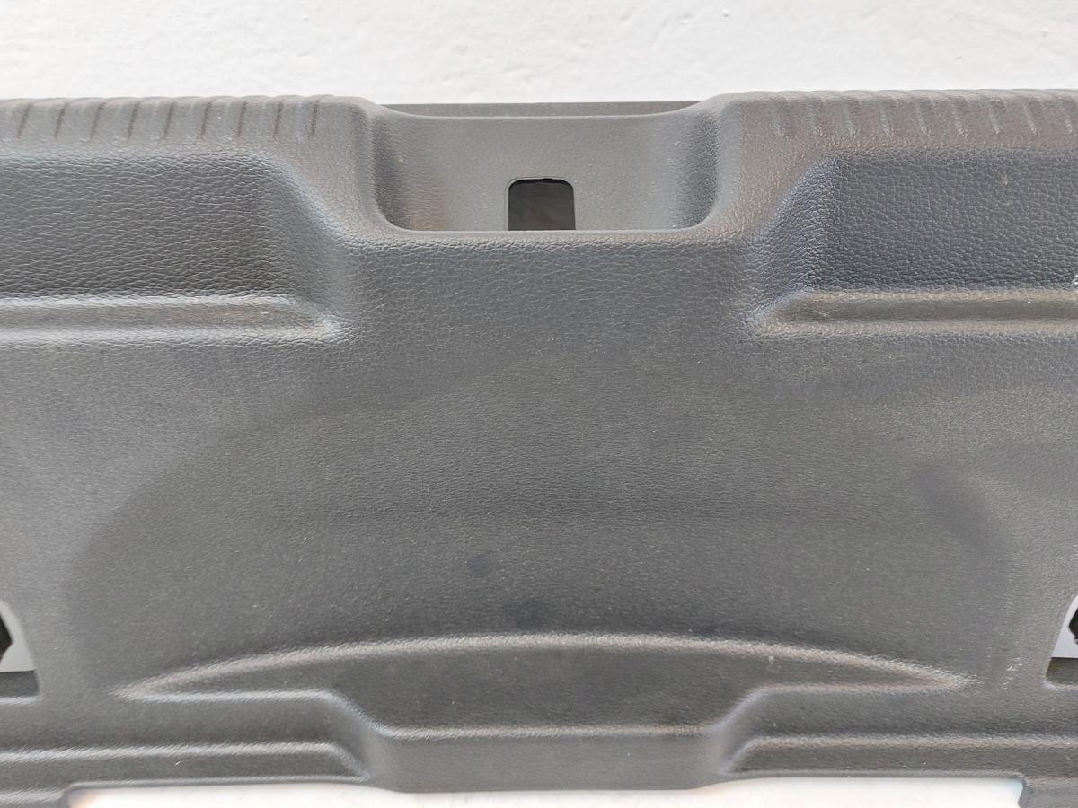 Audi Q2 Typ AG Verkleidung Ladekante Ladekantenverkleidung OEM