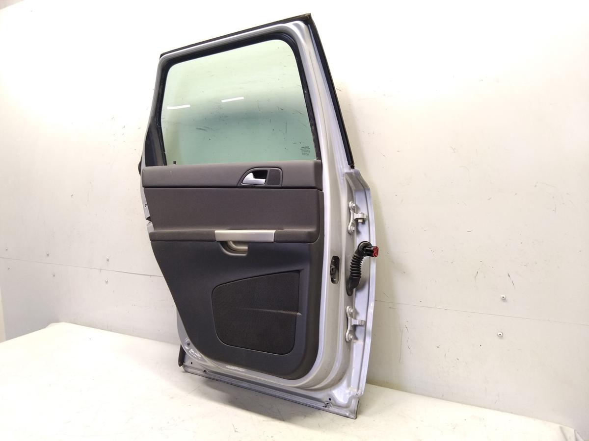 Volvo V50 Facelift T&uuml;r hinten links silbermetallic besch&auml;digt Bj.2008