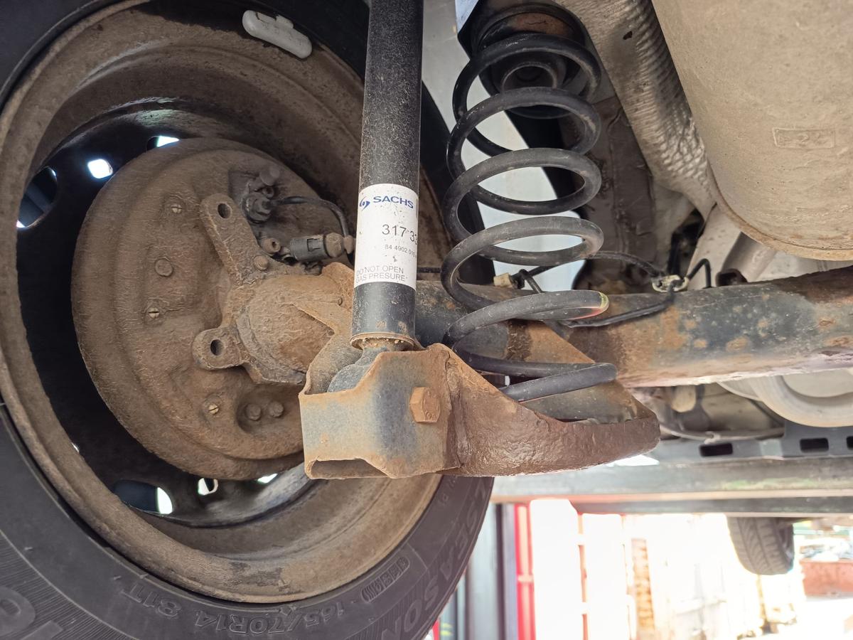 VW Polo 9N3 original Hinterachse Tr&auml;ger trommelgebremst 159tkm Bj 2007