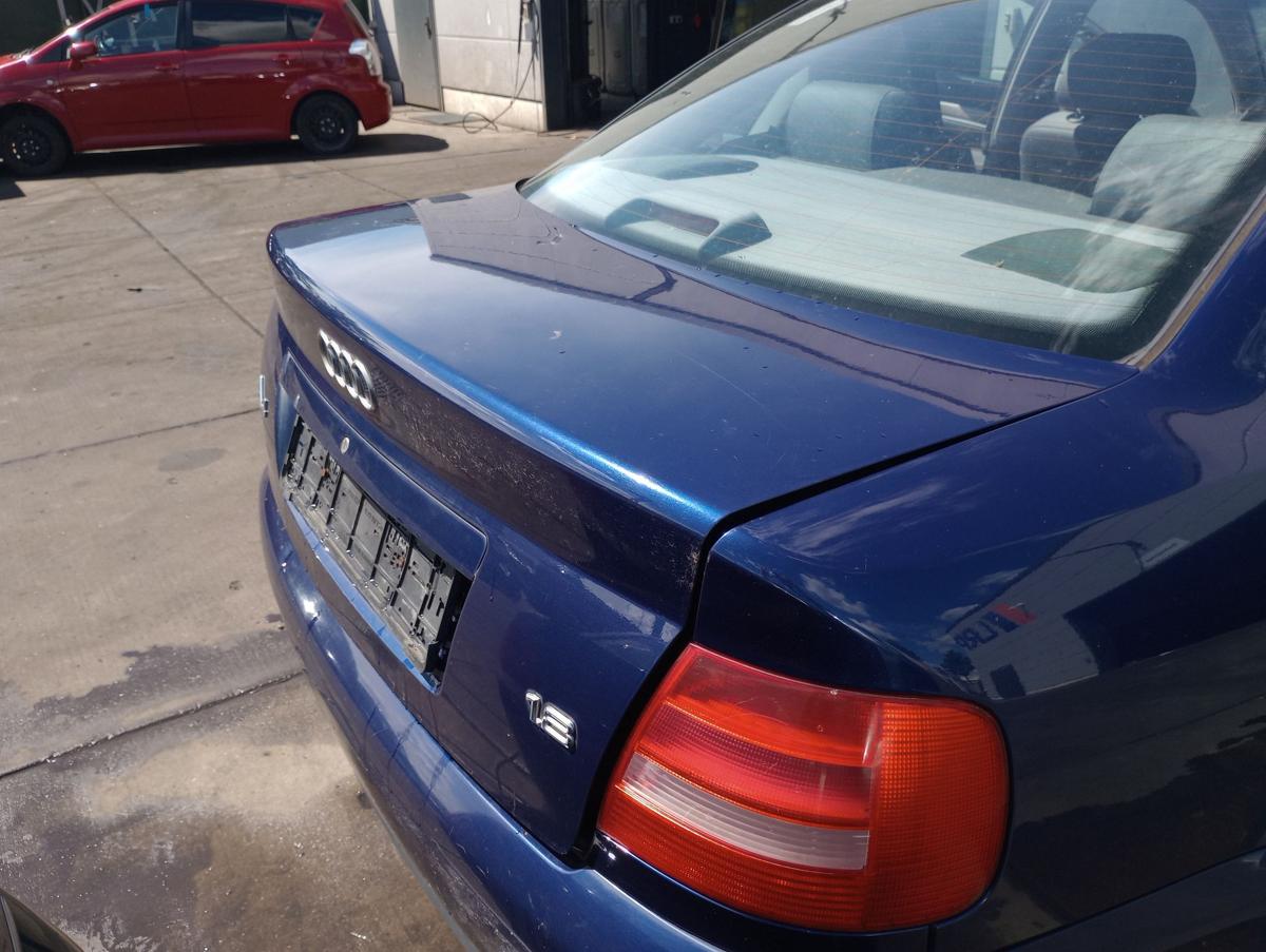 Audi A4 B5 Limo orig Heckklappe Z5K Santorinblau Bj 1999