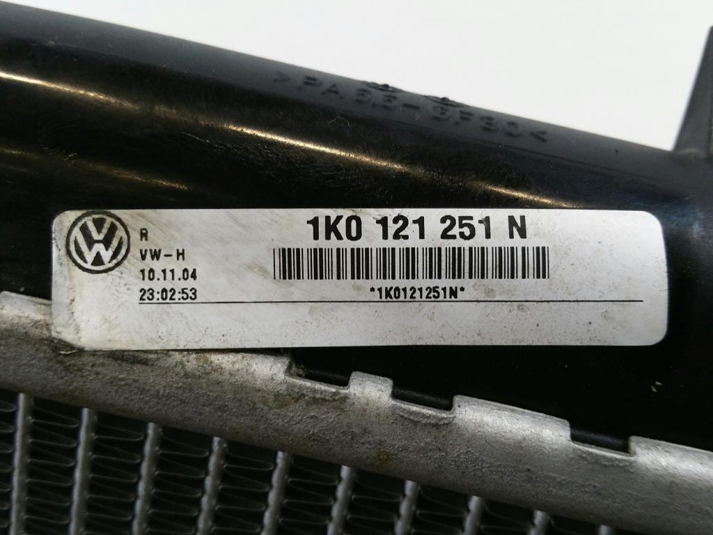 Volkswagen Golf 5 1K Bj.04 original Wasserkühler 2.0TDI 103kw 1K0121251N