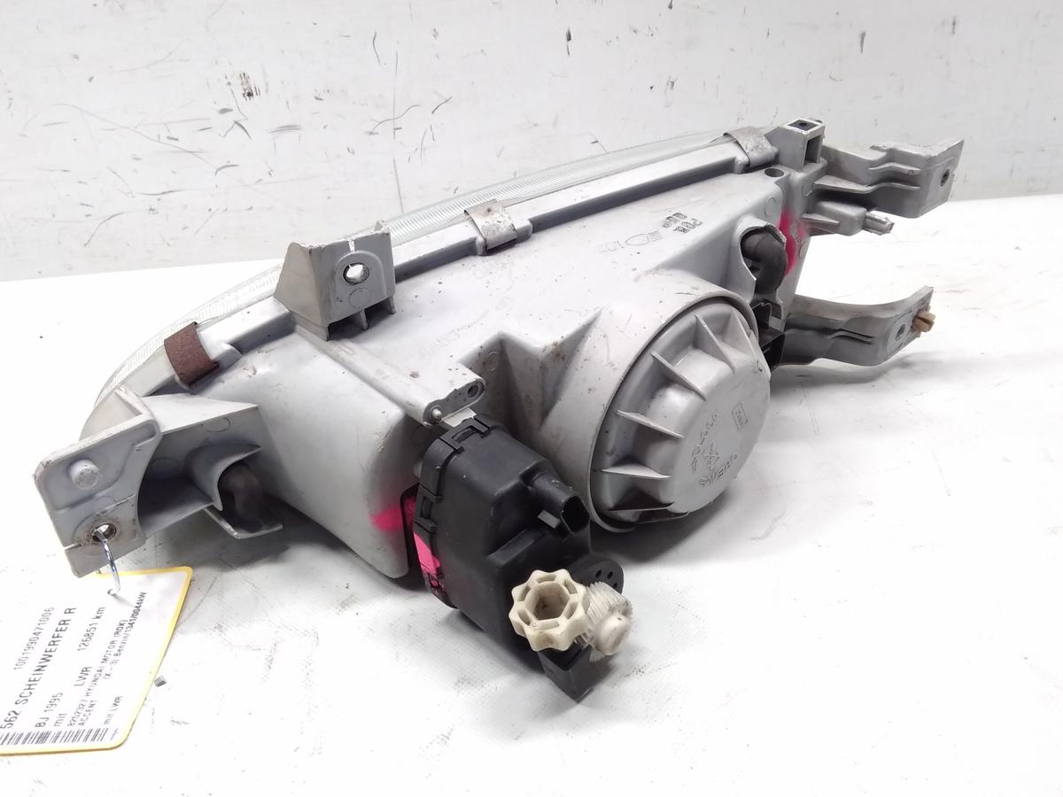 Hyundai Accent X3 Scheinwerfer rechts mit LWR SAMLIP BJ1995 5-türig