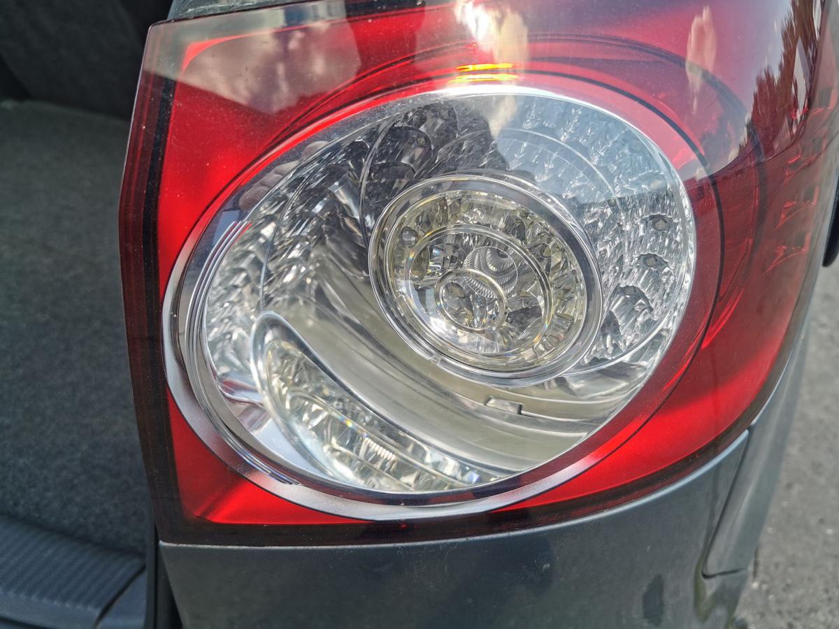 VW Golf Plus 5M Rückleuchte Schlussleuchte Rücklicht hinten aussen rechts LED