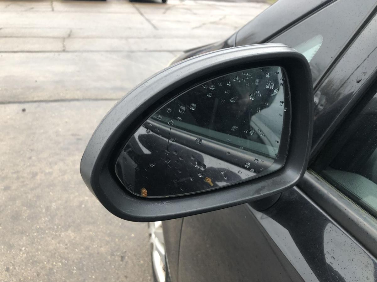 Opel Corsa D Au&szlig;enspiegel links R&uuml;ckspiegel elek Verstellung 2HU Saphirschwarz