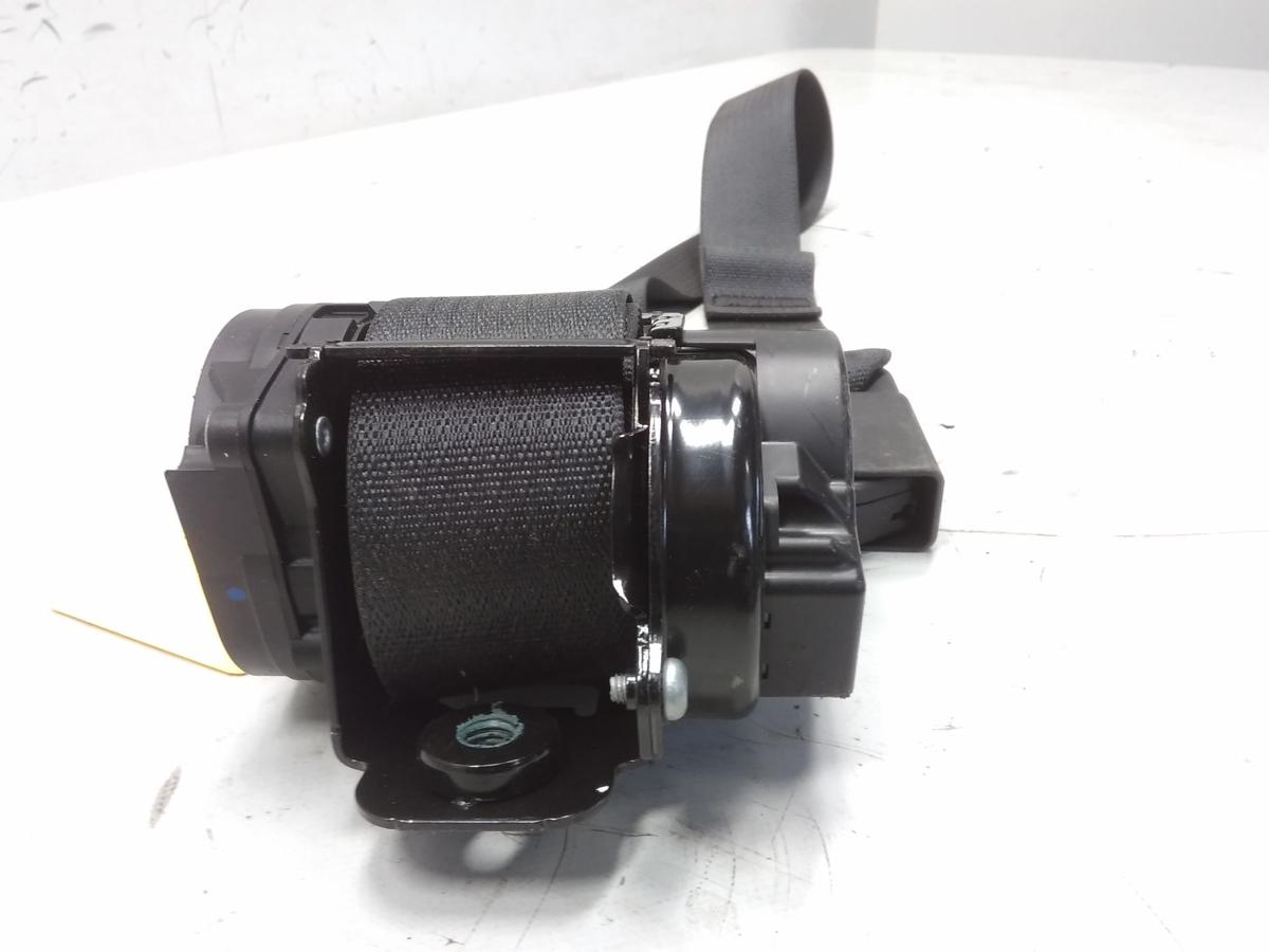 Tesla Model Y original Sicherheitsgurt vorn rechts unfallfrei 1493803-E1-C
