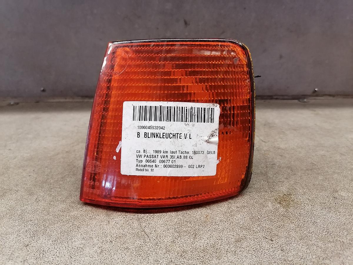 VW Passat 35i Blinker vorn links Blinkleuchte 357953049 Hella BJ88-93