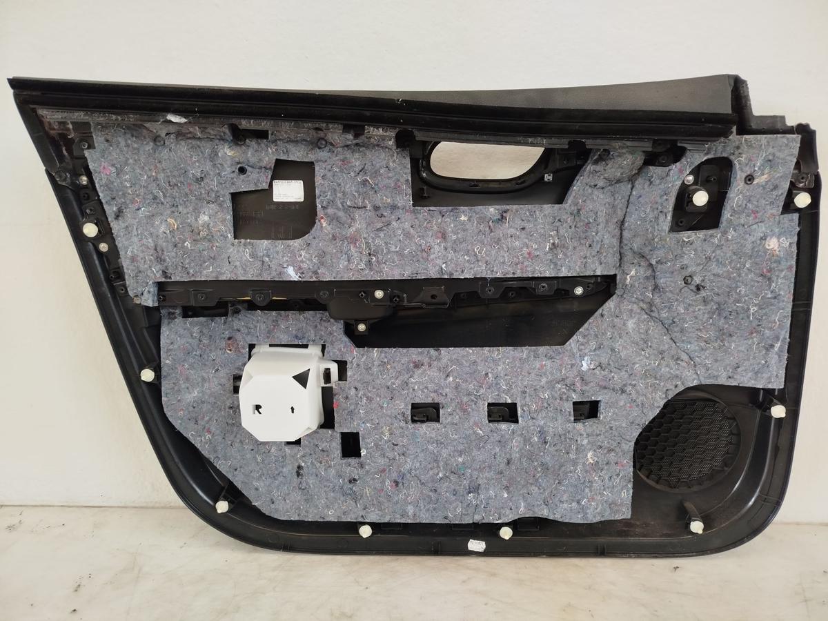 Nissan Pulsar C13M Türverkleidung vorn rechts Innenverkleidung Leder