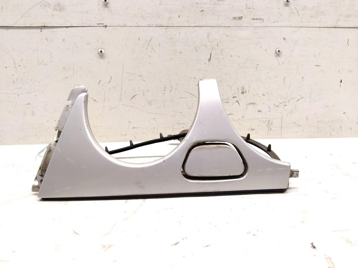 Mercedes E Klasse W210 original Blende Scheinwerfer links 744 silber BJ1997