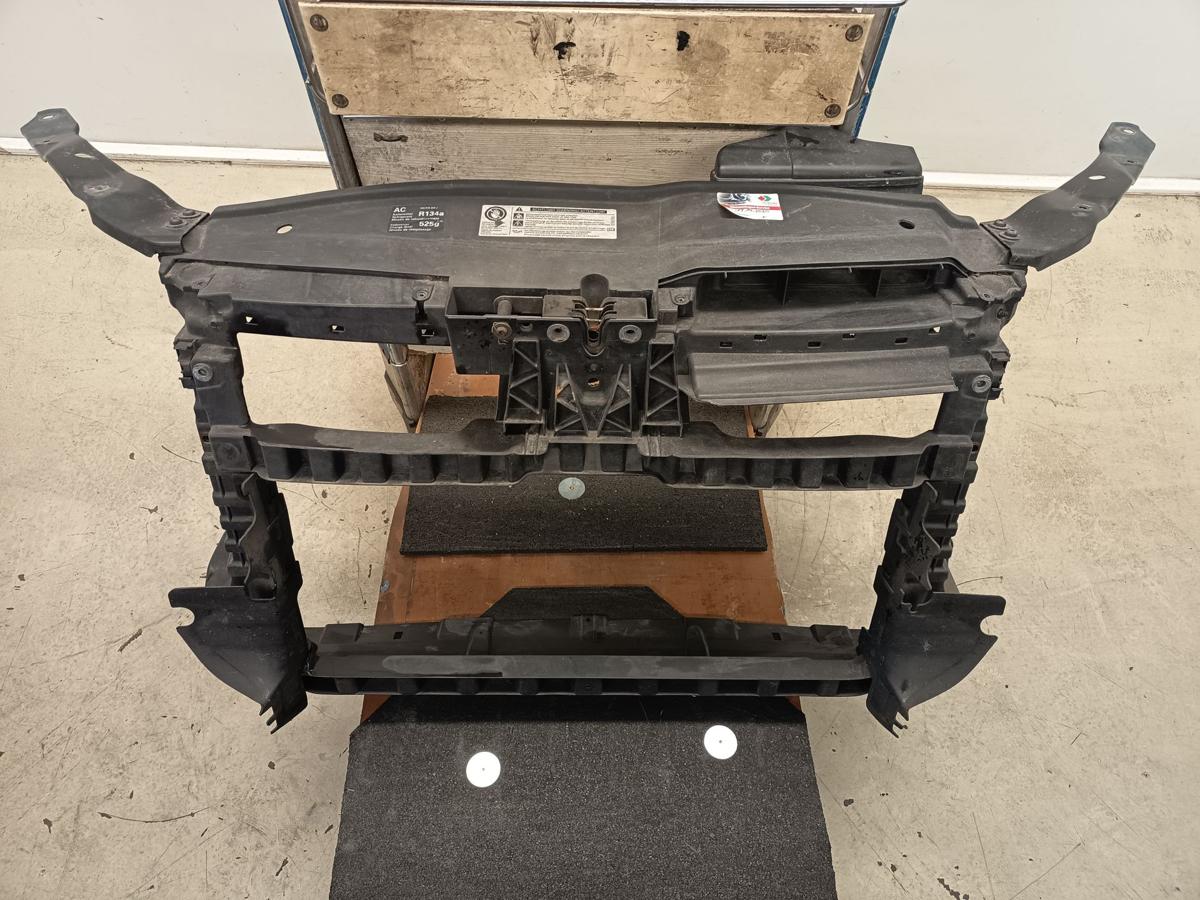 VW Golf VI original Schlosstr&auml;ger Frontverkleidung 1.4l 90kW Benzin Bj 2009