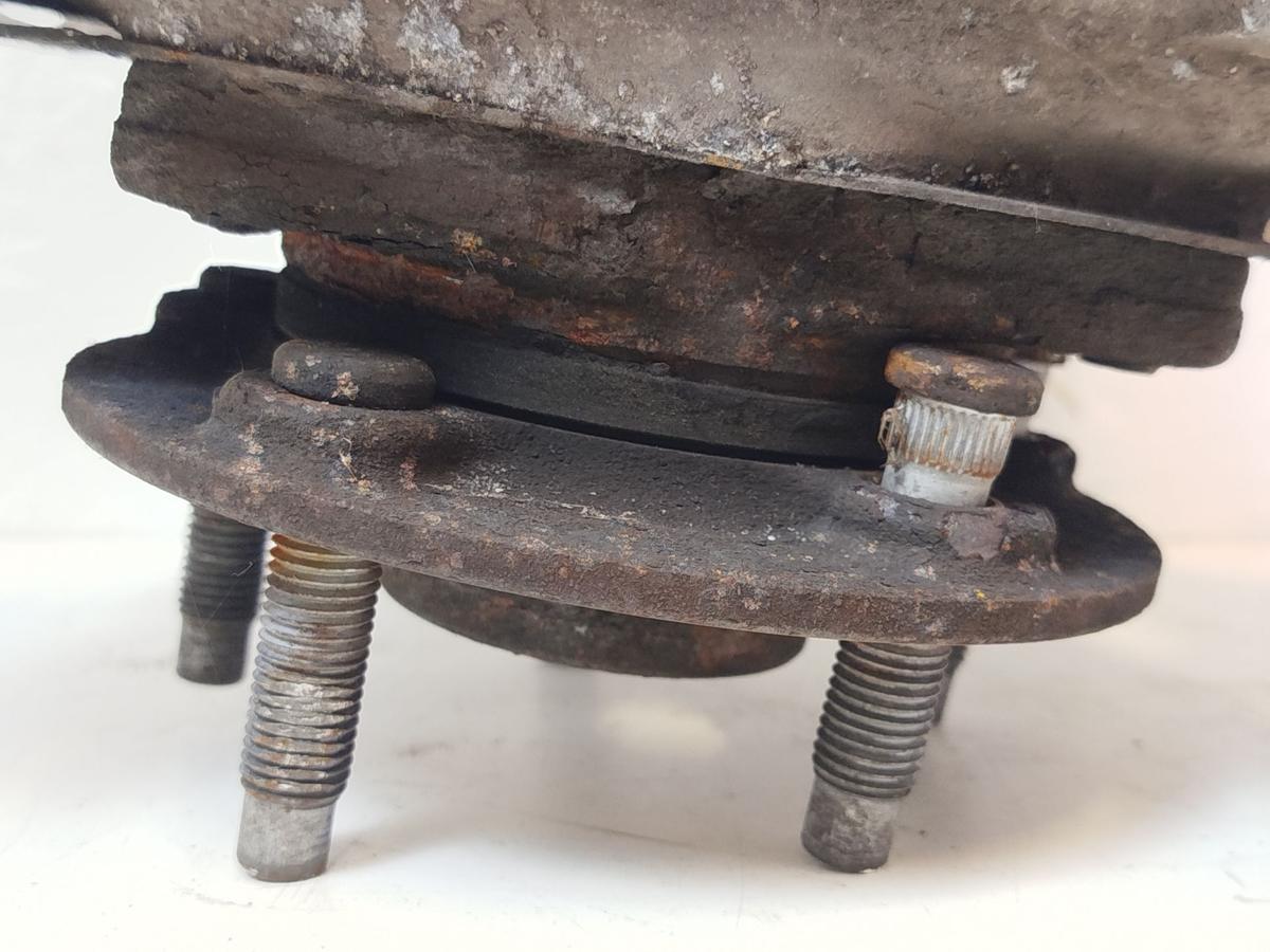 Opel Astra K B16 Achsschenkel vorn links Radlagergehäuse Schwenklager 276mm