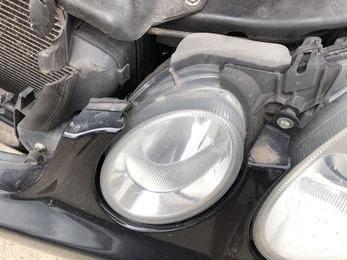 Mercedes E Klasse 211 Mopf Scheinwerfer links Hauptscheinwerfer Halogen ab 2006