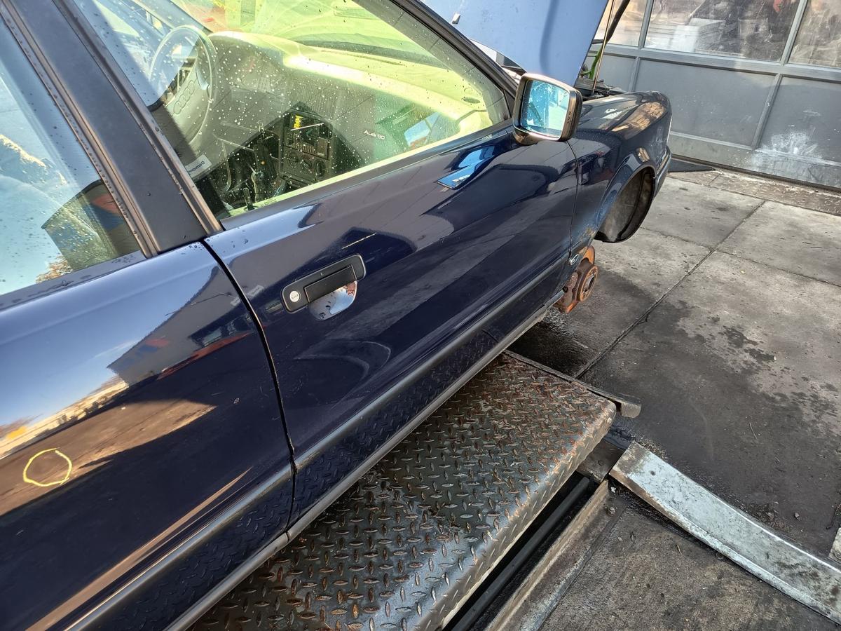 Audi 80 B4 8C original Tür vorn rechts Beifahrer Y5K Brilliantblau Bj 1994