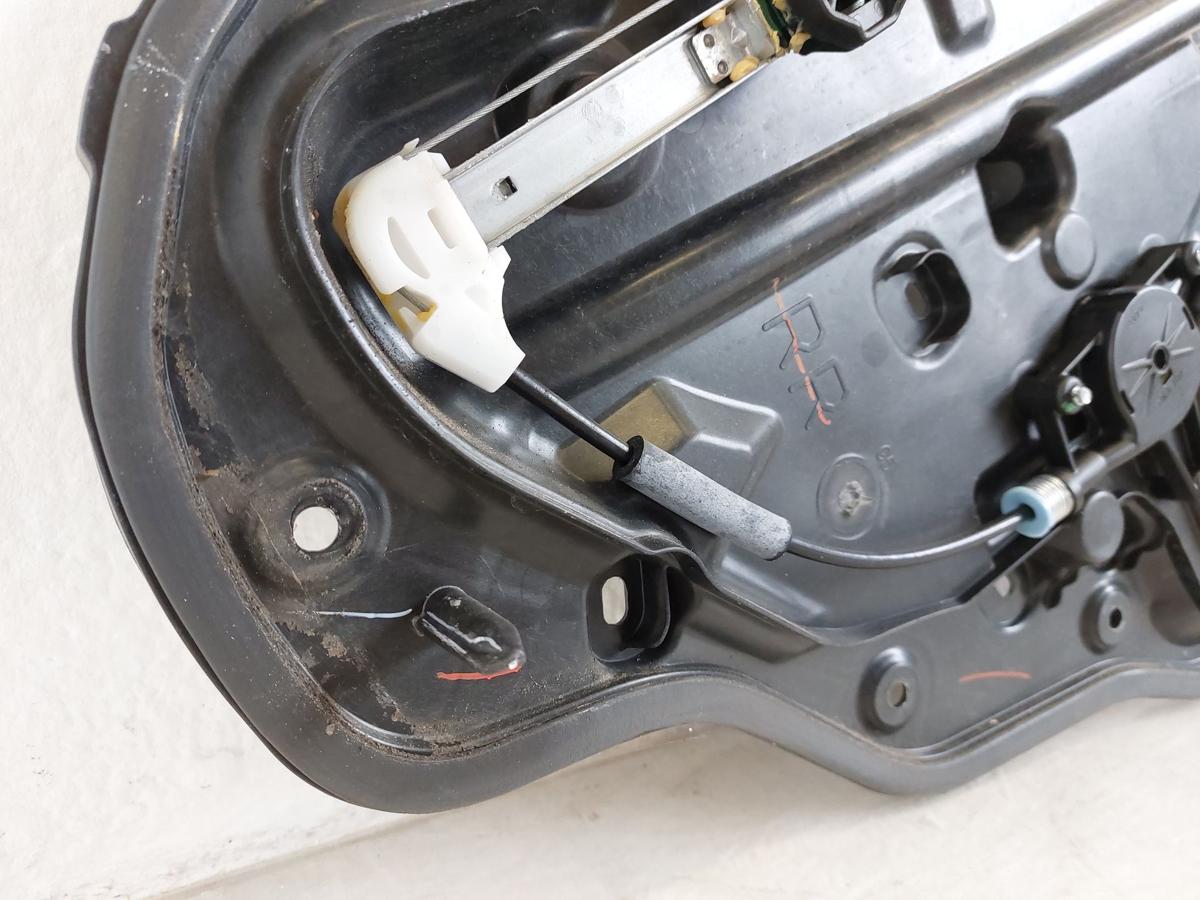 Mazda 2 Typ DJ Fensterheber hinten rechts elektrisch Motor Mechanik Grundplatte