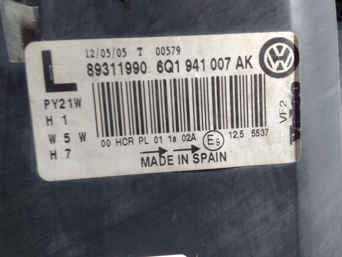 VW Polo 9N3 original Scheinwerfer links Valeo mit LWR Bj.2006
