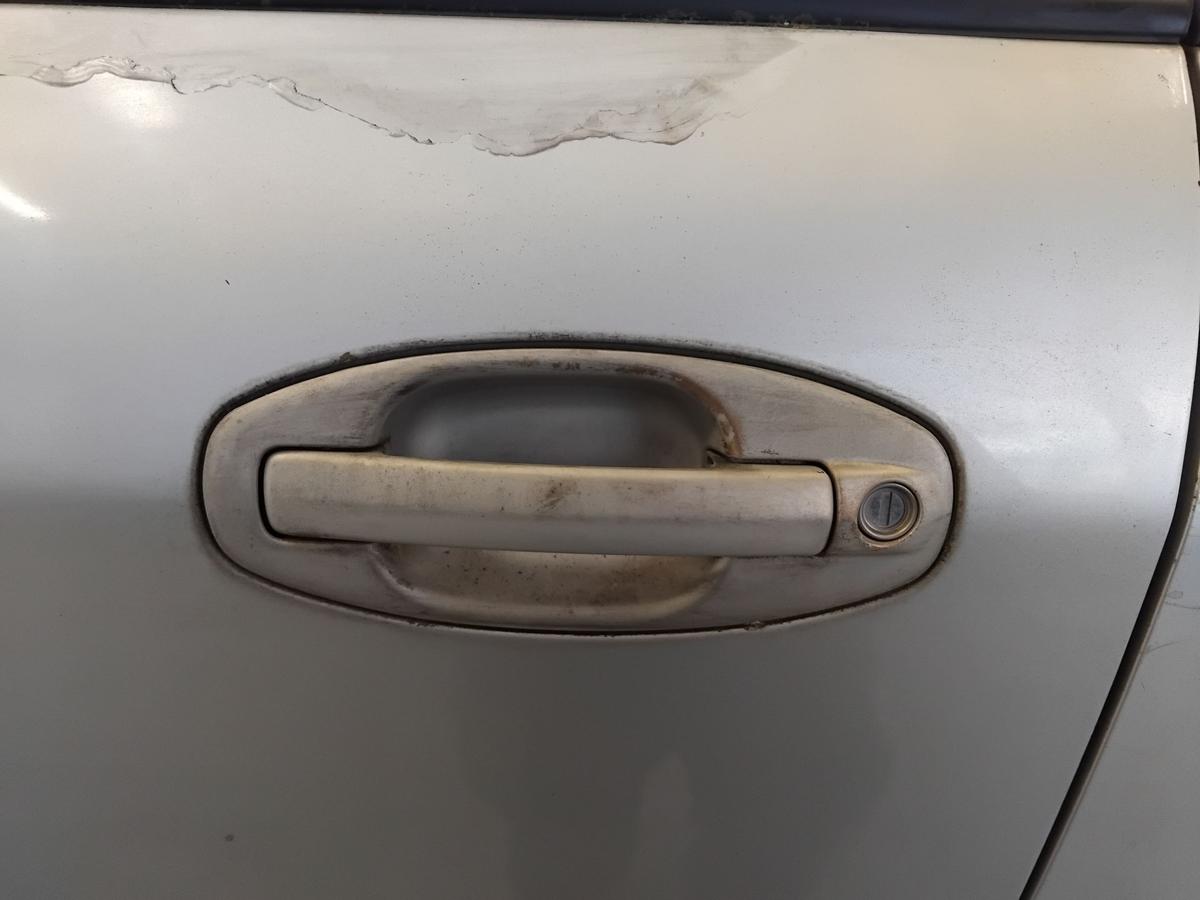 Hyundai Santa Fe SM Tür vorn links Fahrertür LS smart silvermetallic BJ2003