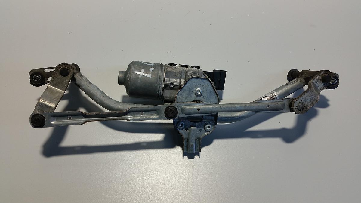 Peugeot 207 orig Wischergest&auml;nge mit Wischermotor Bj 2009