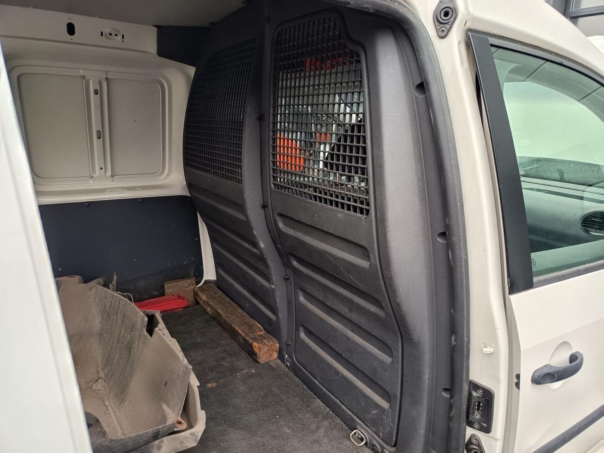VW Caddy III original Trennwand Gitter komplett mit Schrauben Bj 2012