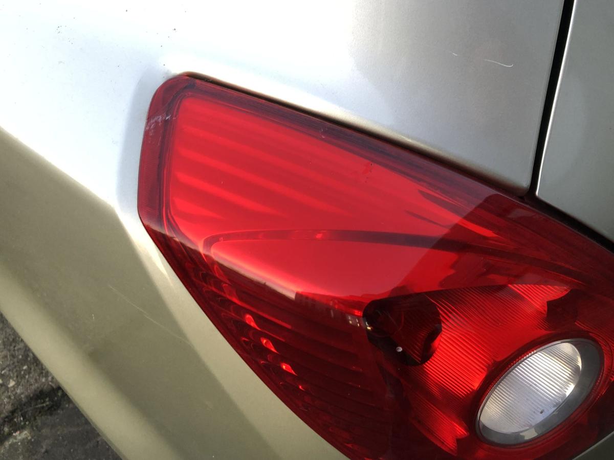 Opel Corsa D R&uuml;ckleuchte links R&uuml;cklicht Heckleuchte nur 3 t&uuml;rer 2006-2014